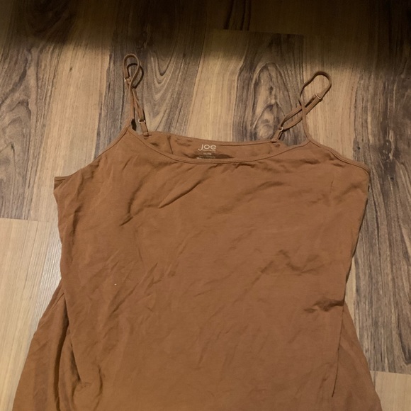 Cottony Sleeveless - Picture 2 of 3